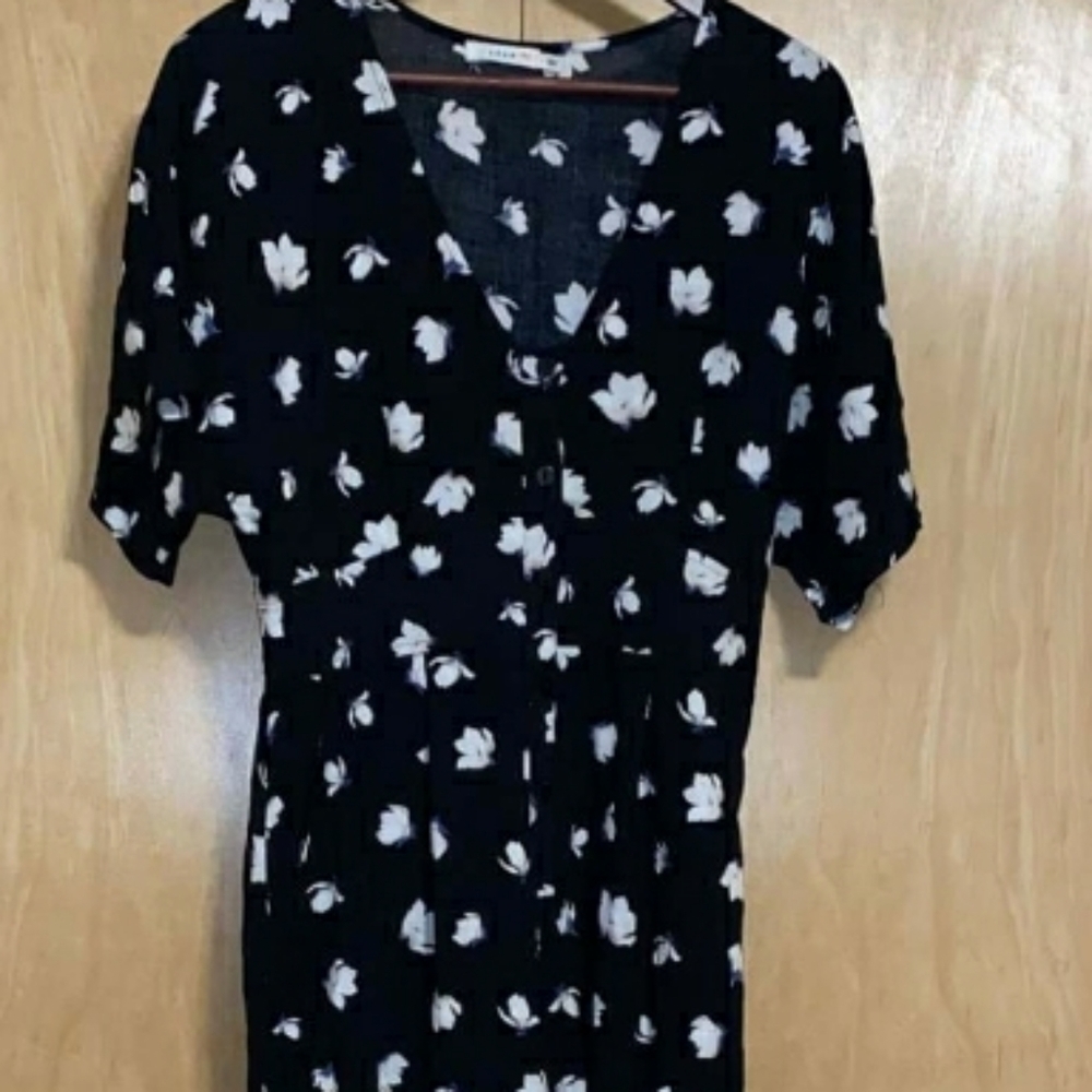 Lush Flowers Dress - Picture 2 of 15